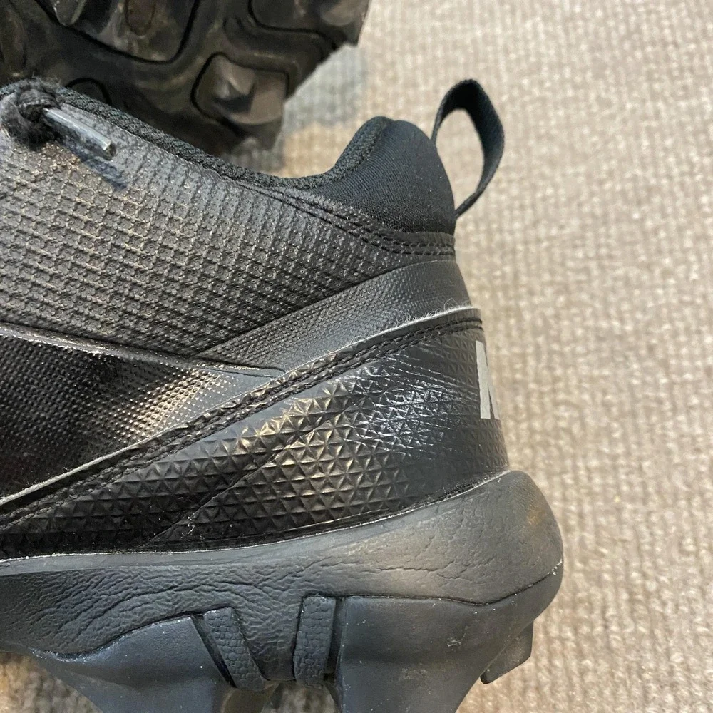 Nike Alpha Shoes Youth 6Y Football Cleats Black Silver FQ4012-002 Fastflex